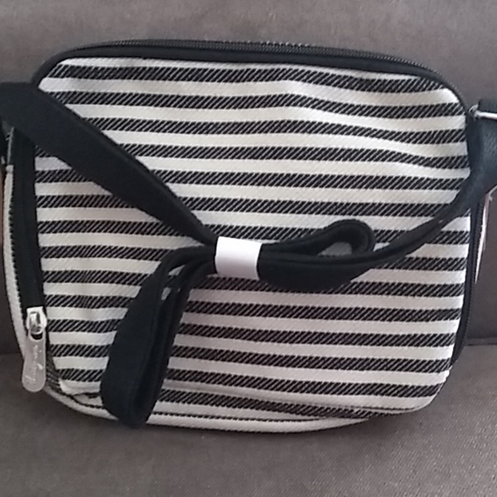 NWOT Double Zip Crossbody